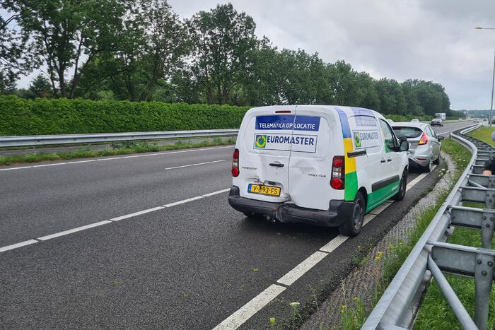 Meerdere voertuigen betrokken bij botsing