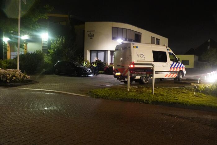 Automobilist rijdt scooter aan en vlucht