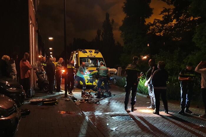 Automobilist rijdt scooter aan en vlucht