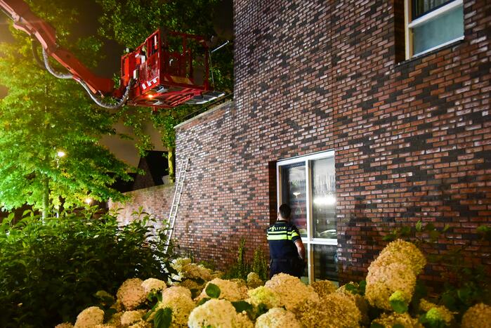 Grote politie inzet na melding woninginbraak