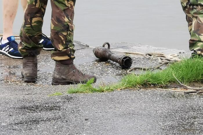 Restaurant deels ontruimd na vondst explosief