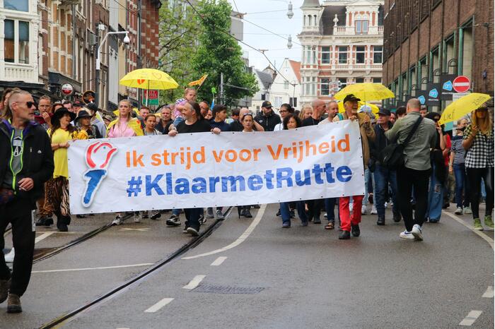 Demonstratie over coronamaatregelen verloopt gemoedelijk