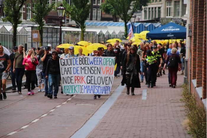 Demonstratie over coronamaatregelen verloopt gemoedelijk