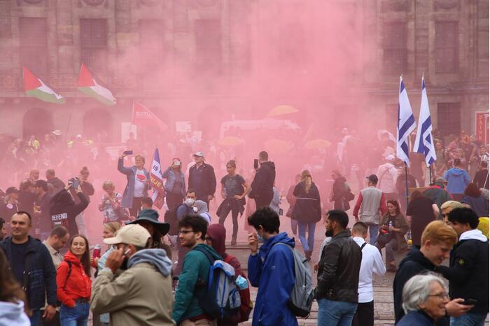 Demonstratie over coronamaatregelen verloopt gemoedelijk