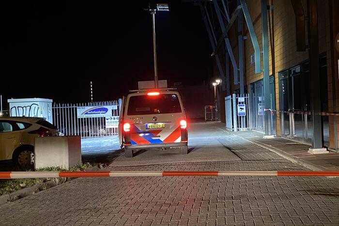 Politie lost meerdere schoten tijdens zoektocht naar man met vuurwapen