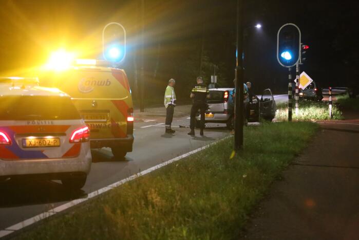 Bestuurder aangehouden na kop- staart botsing