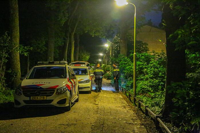 Politiehelikopter zoekt boven de Koppel naar mogelijke verdachte