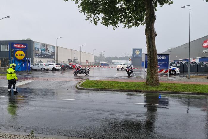 Terrein supermarkten ontruimd