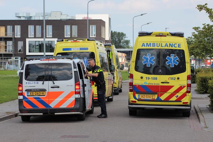 Veel hulpdiensten op de been na incident naast politiebureau