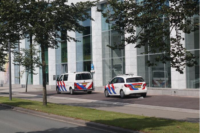 Politie lost waarschuwingsschot bij aanhouding na overval