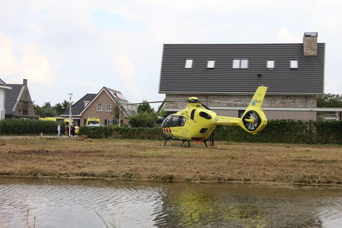 Persoon zwaargewond door incident in woning