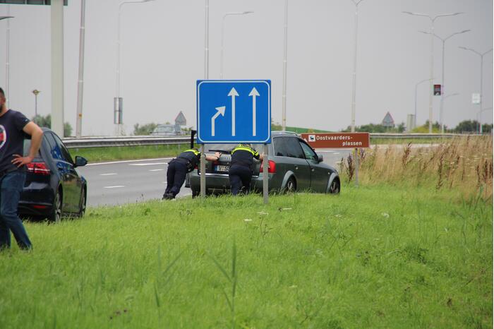 Vier auto's betrokken bij kop-staart botsing