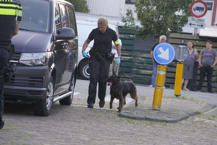 Diverse aanhoudingen bij politie-inzet in wijk Kromme Gouwe