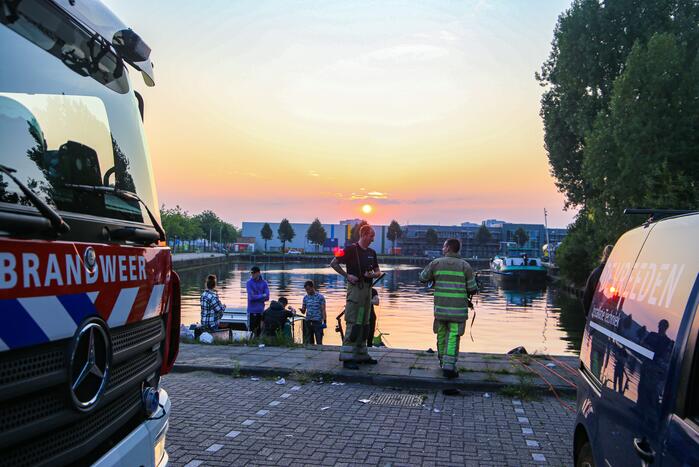 Magneetvissers vinden scooter en quad