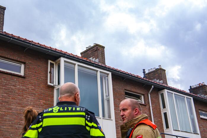 Buurt zonder stroom door blikseminslag