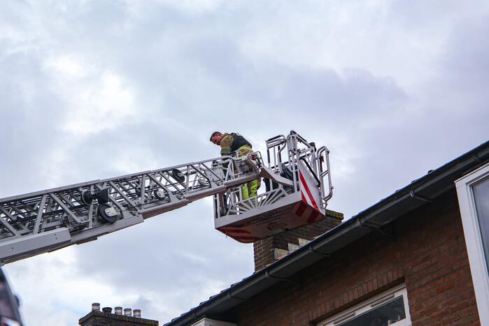 Buurt zonder stroom door blikseminslag