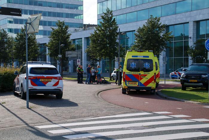 Thuisbezorger komt in botsing met scooterrijder