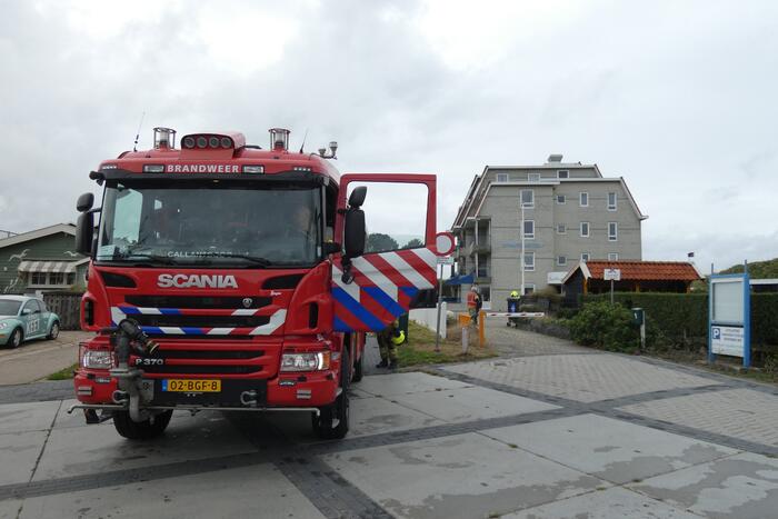 Windvlaag zorgt voor schade aan dak