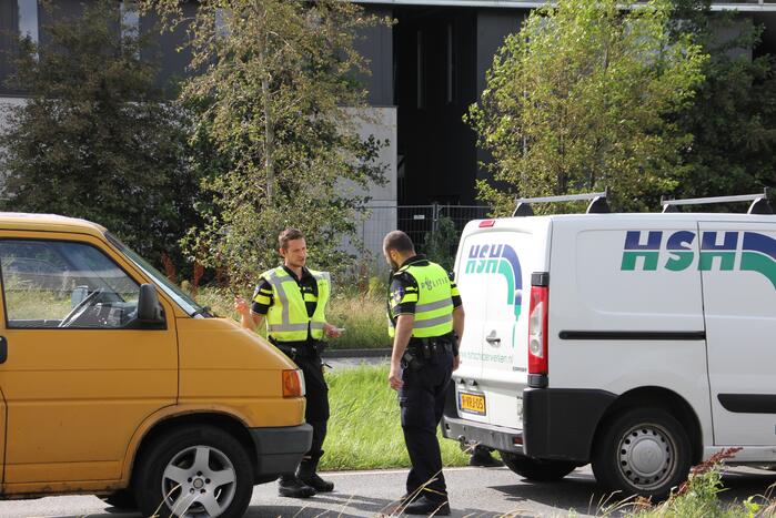 Kettingbotsing tussen vier bestelbussen