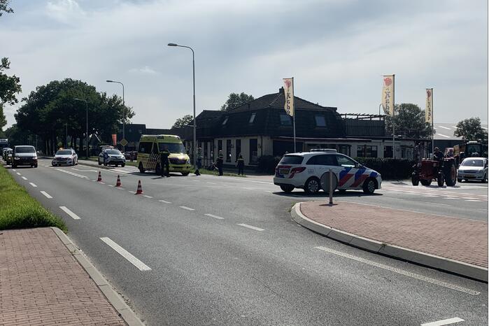 Motorrijder gewond bij verkeersongeval met bestelbus