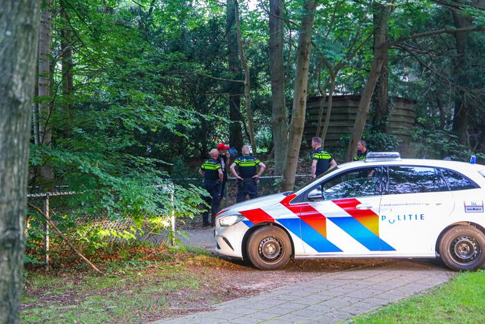 Persoon aangehouden in bosgebied