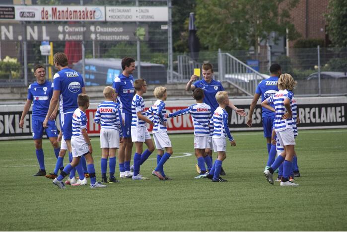 1e van SV Spakenburg wordt ingemaakt door jeugd