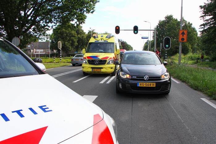 Fietser gewond door ongeval met personenauto