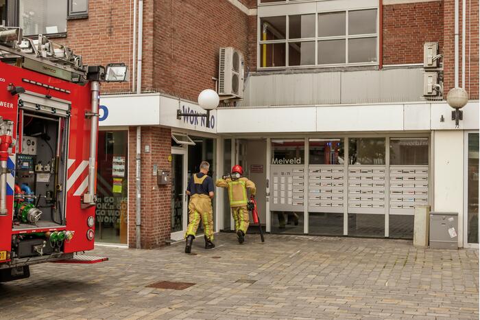 Drooggekookt pannetje op het vuur zet huis vol rook
