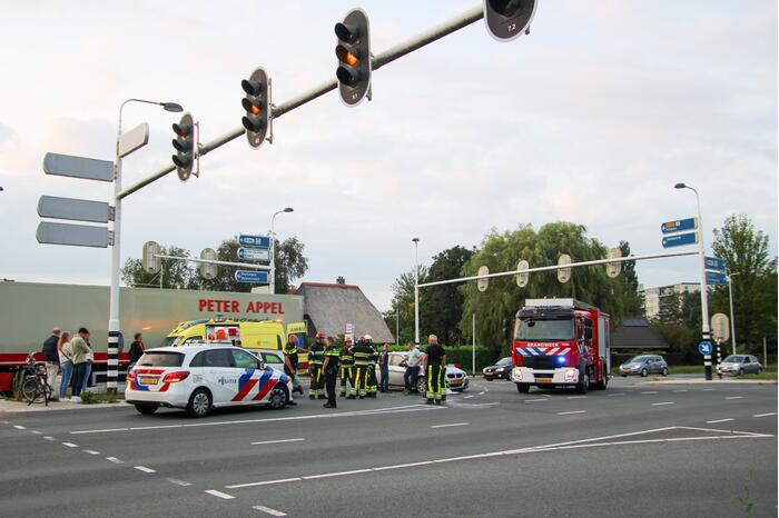 Schade aan personenauto's door botsing