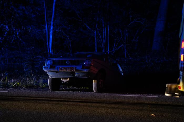 Dronken bestuurder raakt van de weg