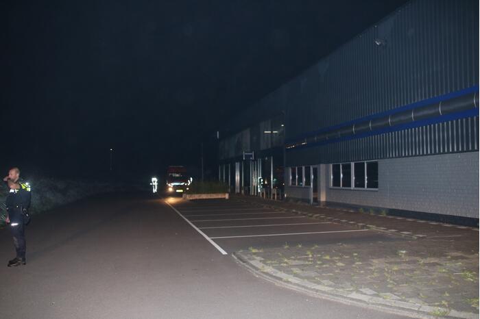 Grote brand in bedrijfspand