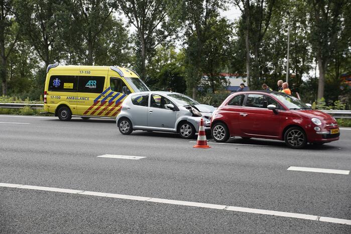 Kop-staart botsing op snelweg