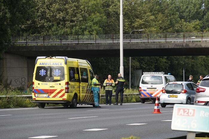 Kop-staart botsing op snelweg