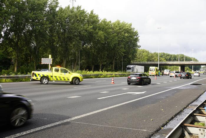 Kop-staart botsing op snelweg