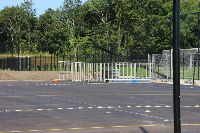 Bouwvakker zwaargewond na val met steiger Voetbalclub VVSB