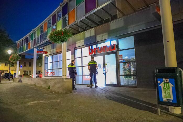 Sigarettendieven slaan hun slag bij Bruna Emiclaer