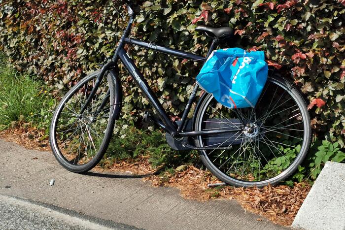 Fietser gewond bij botsing met auto