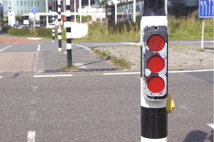Verkeerslicht lijkt op rood staan door bekladding