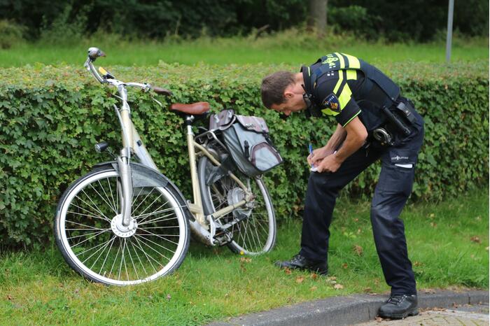 Fietsster aangereden door automobilist