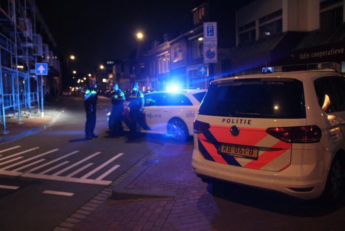 Twee agenten gewond bij schietpartij, twee verdachten aangehouden