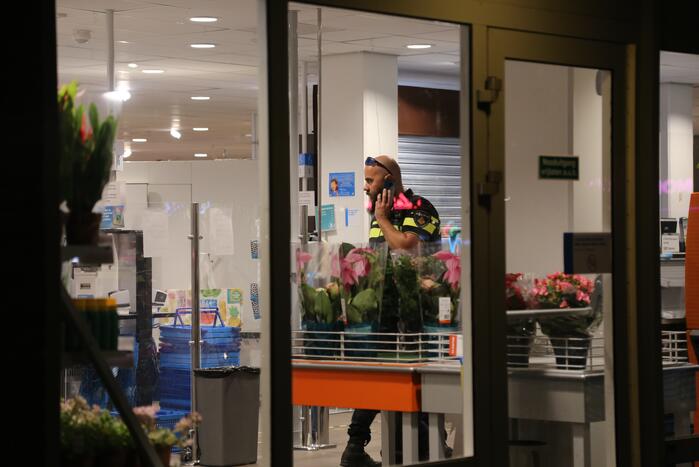 Man steekt persoon neer in Albert Heijn