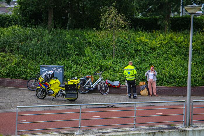 Fietsers botsen in tunnel