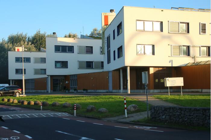 Grote politie-inzet na melding van incident bij jeugdgevangenis