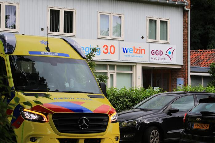 Traumahelikopter landt voor complicaties met baby