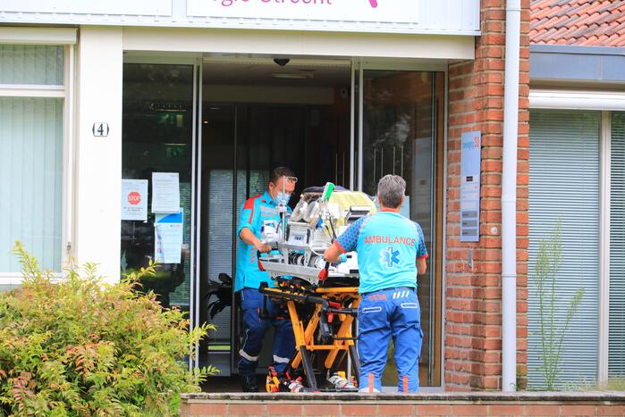 Traumahelikopter landt voor complicaties met baby