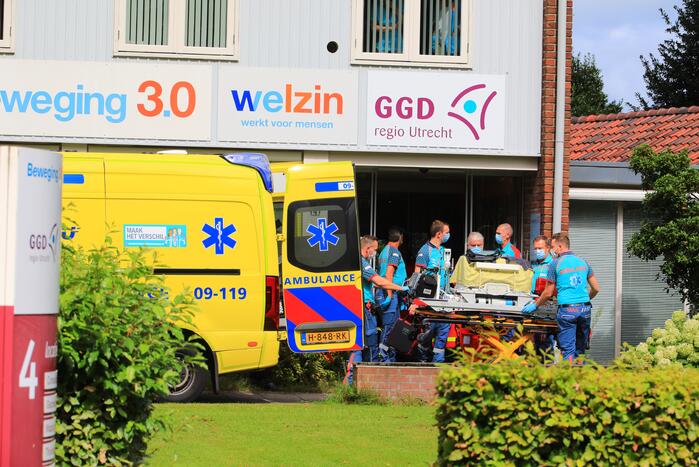 Traumahelikopter landt voor complicaties met baby