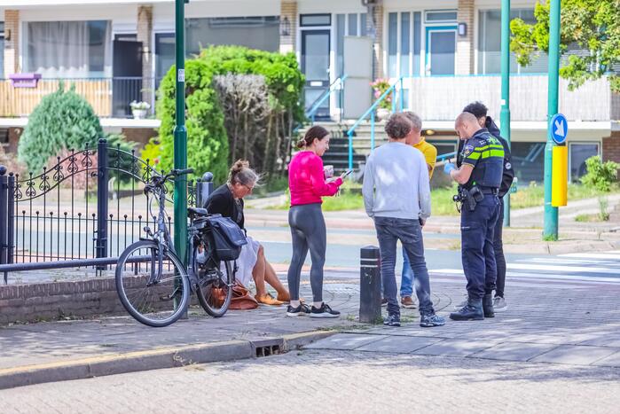 Scooterrijder slaat op de vlucht na aanrijding