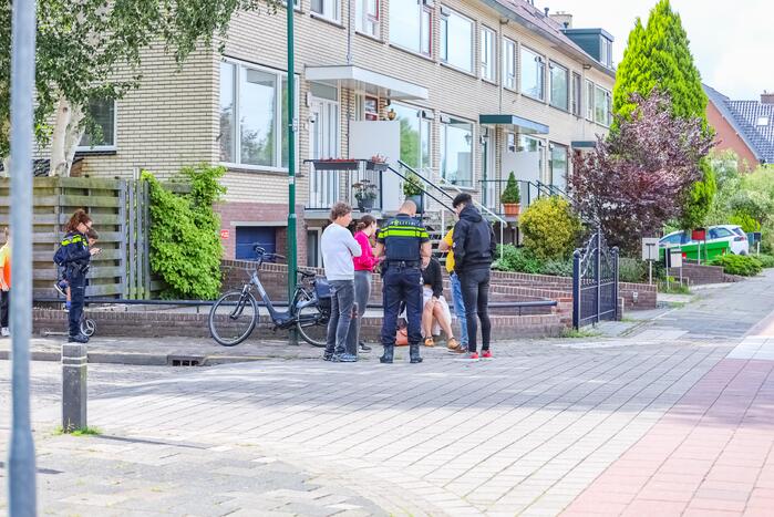Scooterrijder slaat op de vlucht na aanrijding