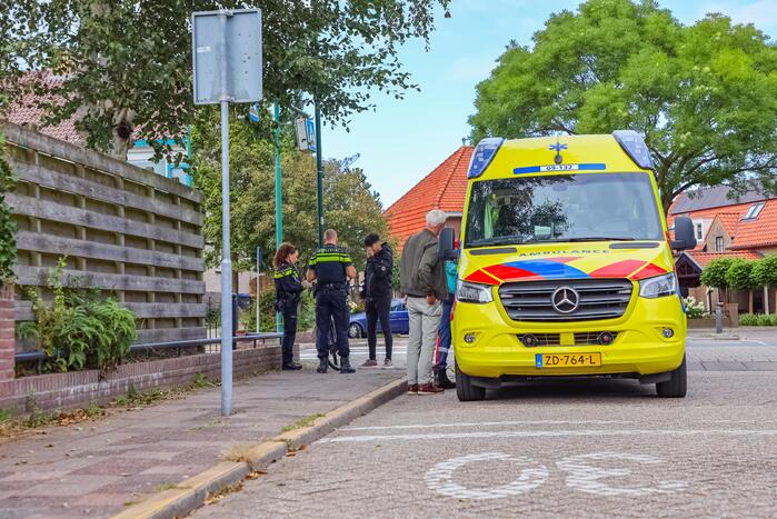 Scooterrijder slaat op de vlucht na aanrijding