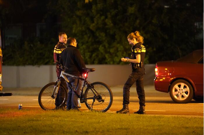 Dronken persoon botst tegen personenauto